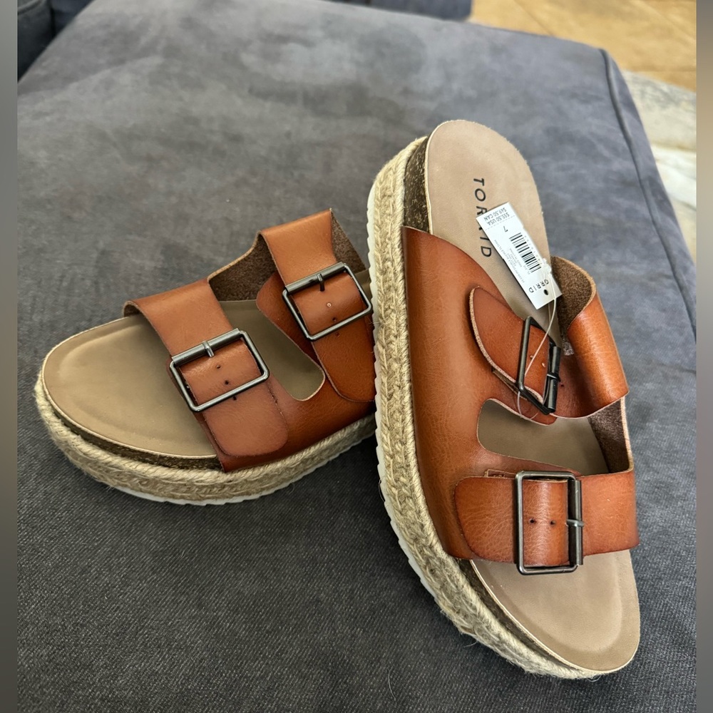 sandals
